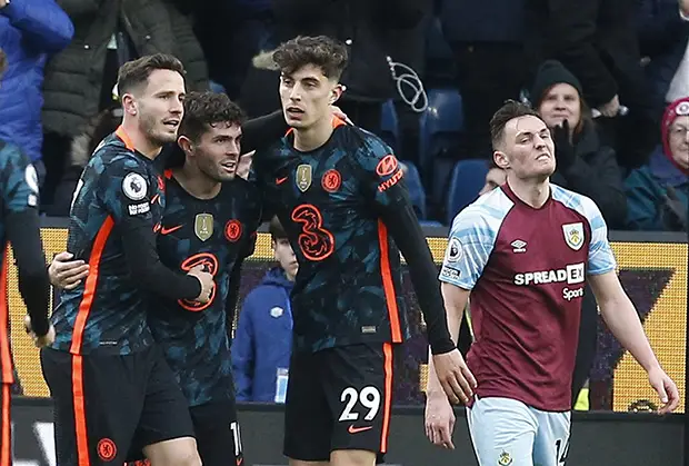 Hasil Chelsea vs Burnley:...
