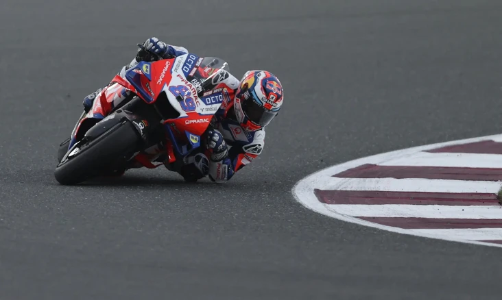 Jorge Martin Beberkan...