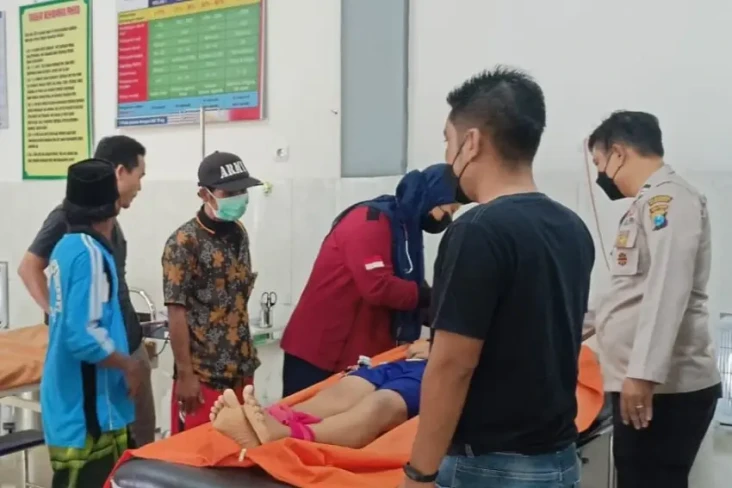 Terpeleset saat Cuci...