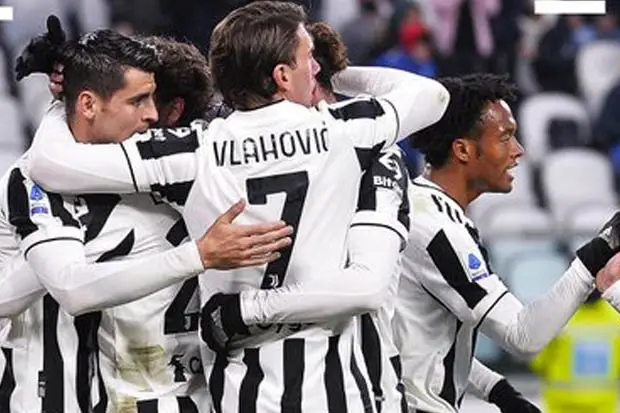 Hasil Liga Italia 2021/2022:...