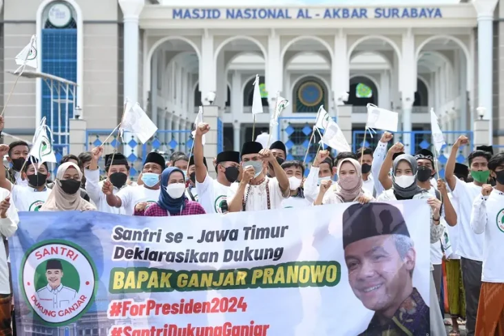 Santri se-Jatim Deklarasi...