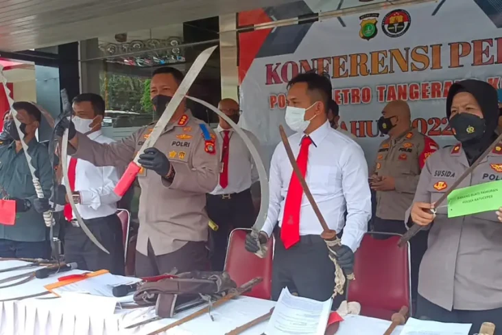 Polisi Tangkap 3 Pelaku...