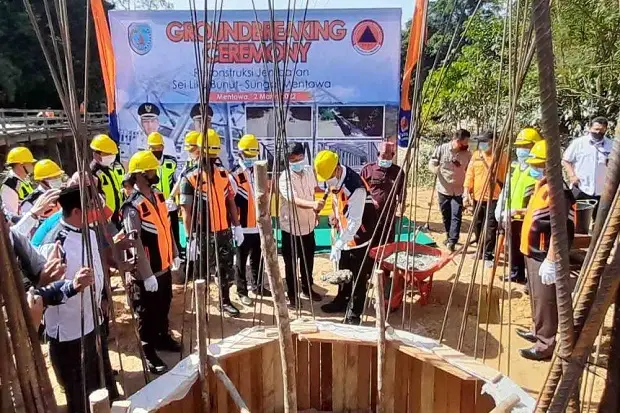 Bupati Lamandau Resmikan...