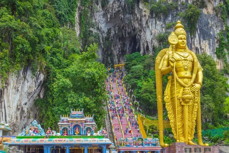 10 Negara dengan Destinasi...