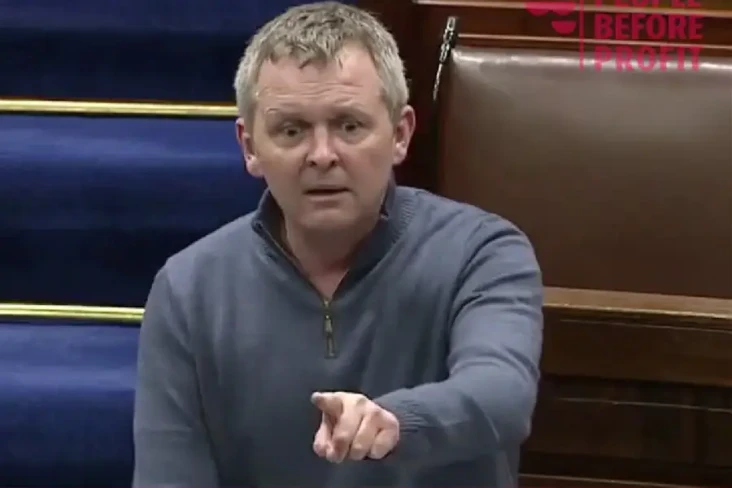 Politisi Irlandia Tampar...