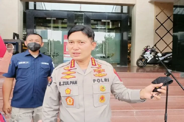 Viral Penyergapan di...