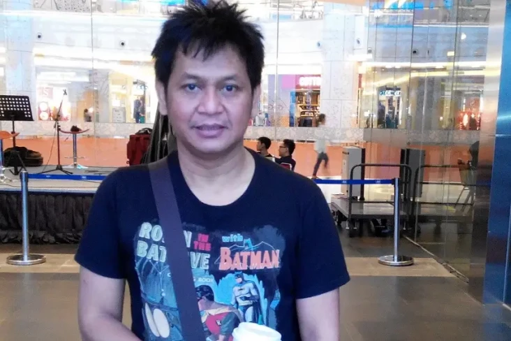Profil Hilman Hariwijaya,...
