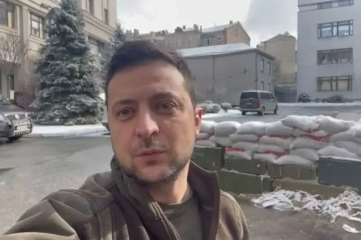 Zelensky Desak Barat...