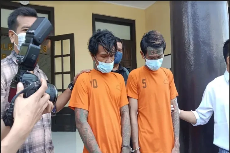 Pelaku Pembunuhan Sadis...