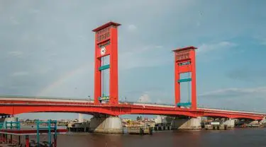 Jembatan Ampera Ditutup...