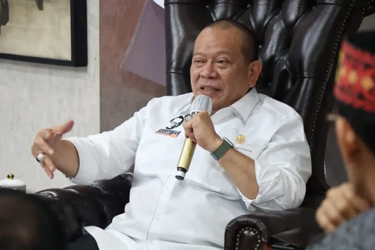 Ketua DPD: Sekolah Harus...