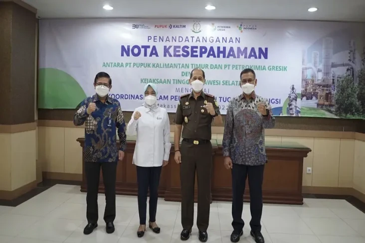 Pupuk Indonesia Gandeng...