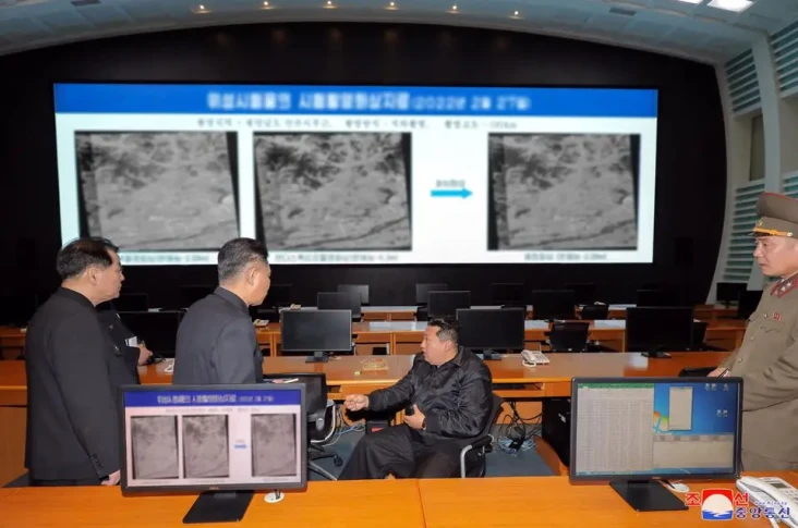 Kim Jong-un: Korut Intai...