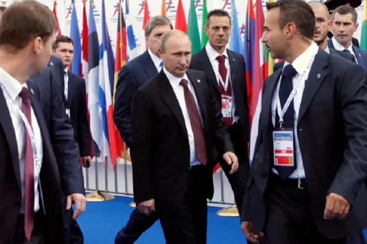 Begini Cara Putin Lindungi...