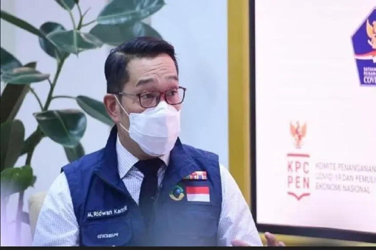 Jokowi Lantik Bambang...