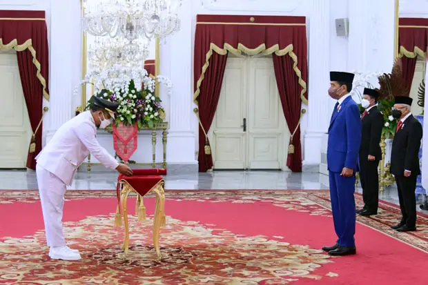 Andi Sudirman Resmi...