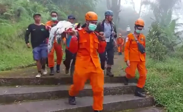 Pulang Ritual di Gunung...