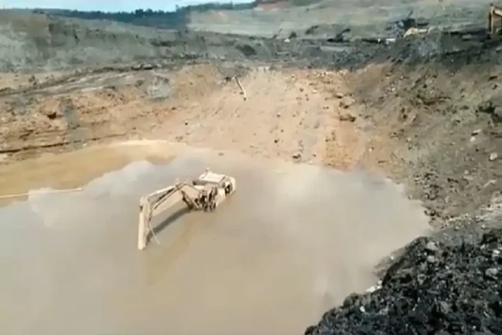 Tambang Batu Bara di...
