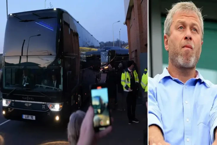 Chelsea Bangkrut, Manajemen...