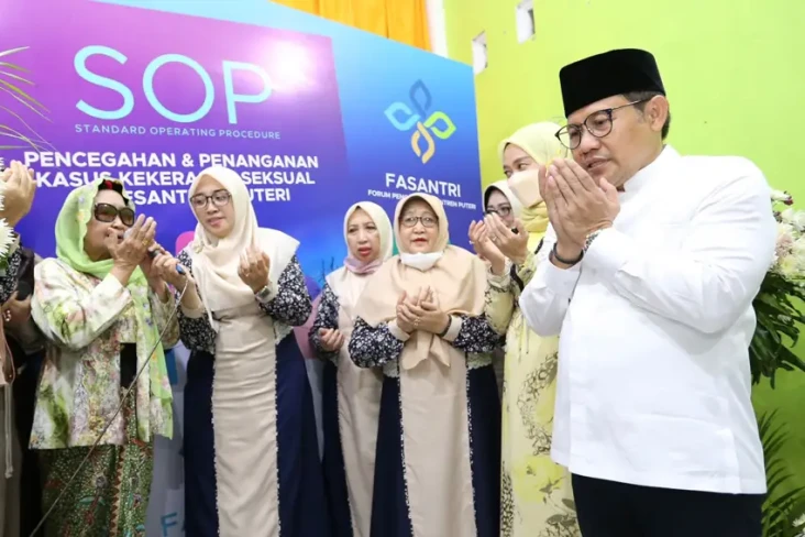 Bu Nyai se Jawa-Sumatera...