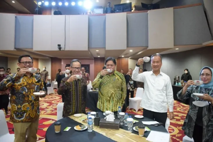 Pertemuan G20 Jadi Momentum...