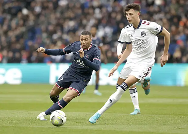 Hasil PSG vs Bordeaux:...
