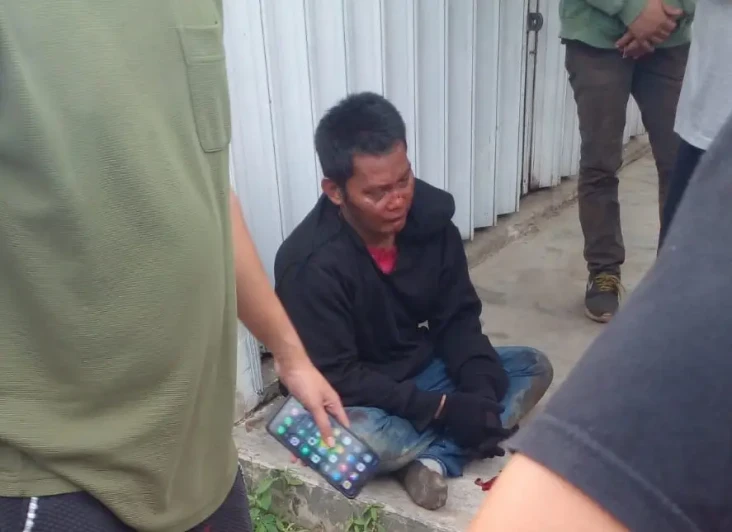 Penipu Ini Bonyok Dihakimi...