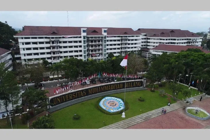 UMM Ranking 6 Kampus...