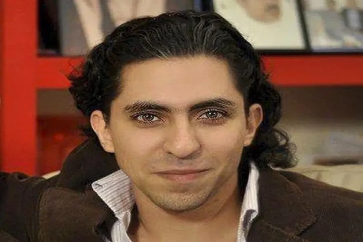 Blogger Arab Saudi yang...