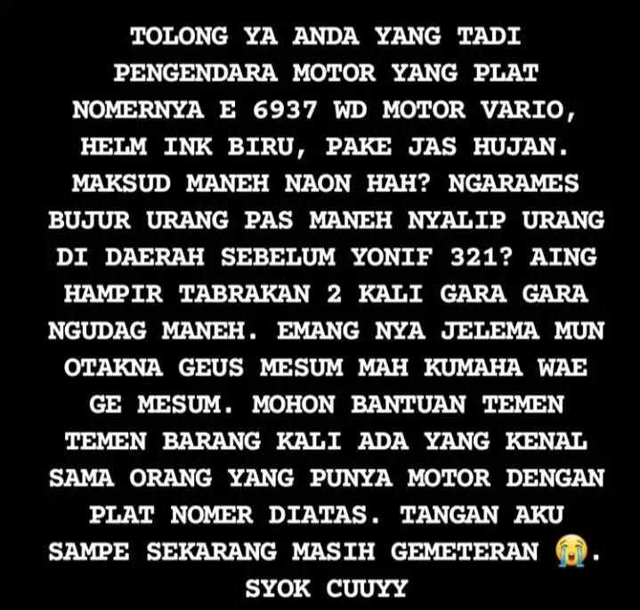 Atlet Putri Paralayang...