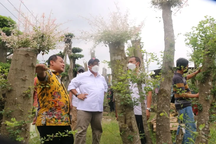 Permintaan Dunia Tinggi,...