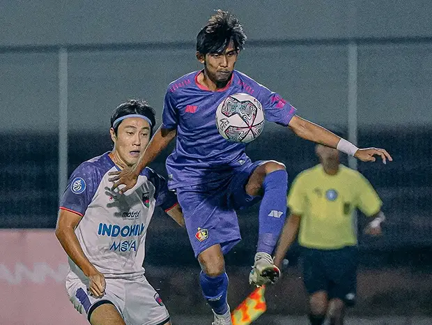 Hasil Persita vs Persik:...