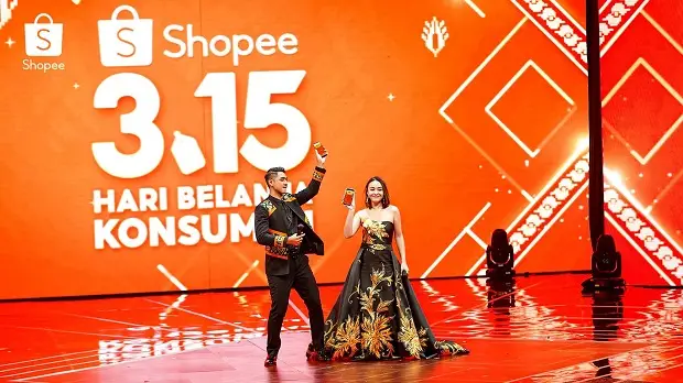 Sederet Artis Tanah...