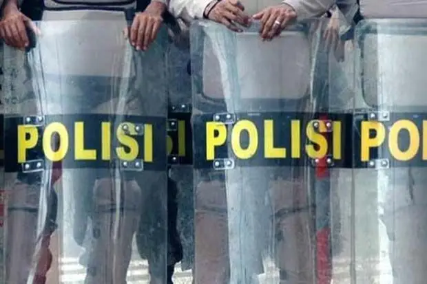 Polres Bekasi Pecat...