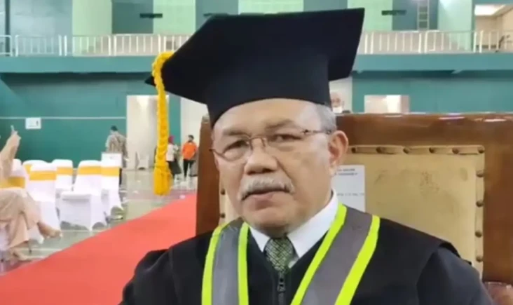 Hakim Agung Amran Suadi...