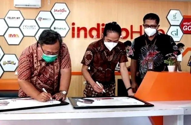 Sambangi IndigoHub Makassar,...