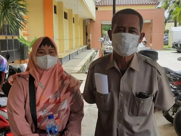 Suami Babak Belur di...