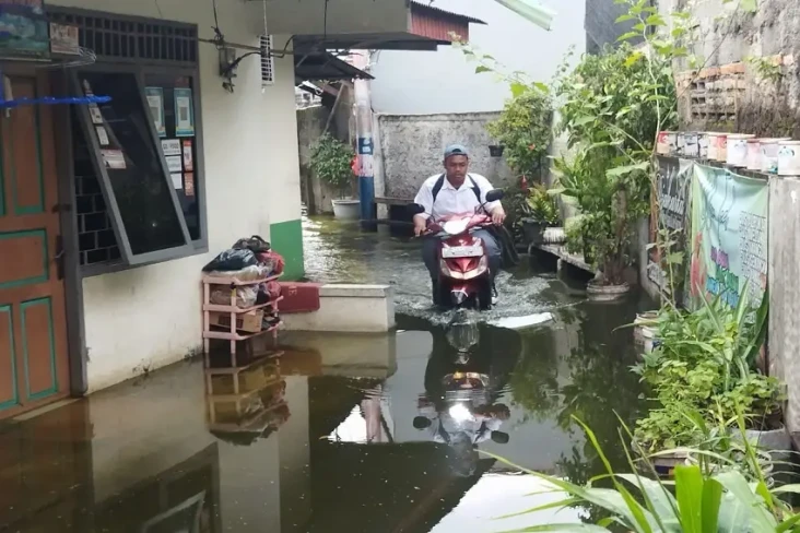 Banjir Duren Sawit Ditargetkan...