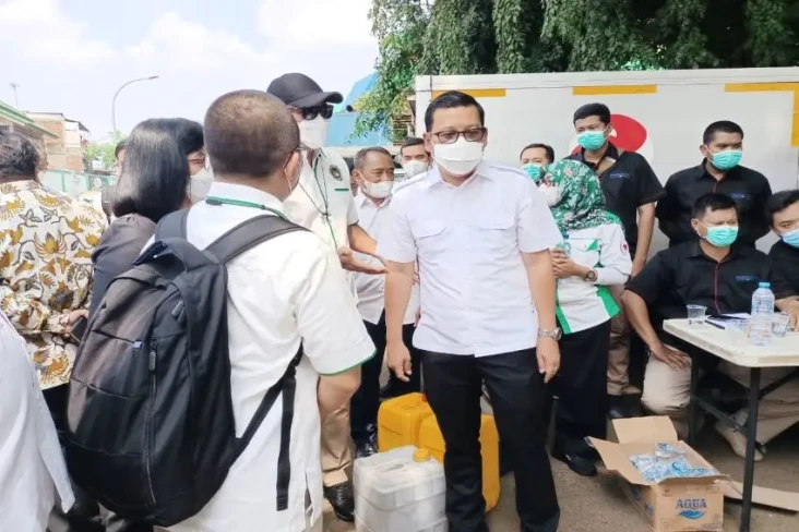 60.000 Liter Minyak...