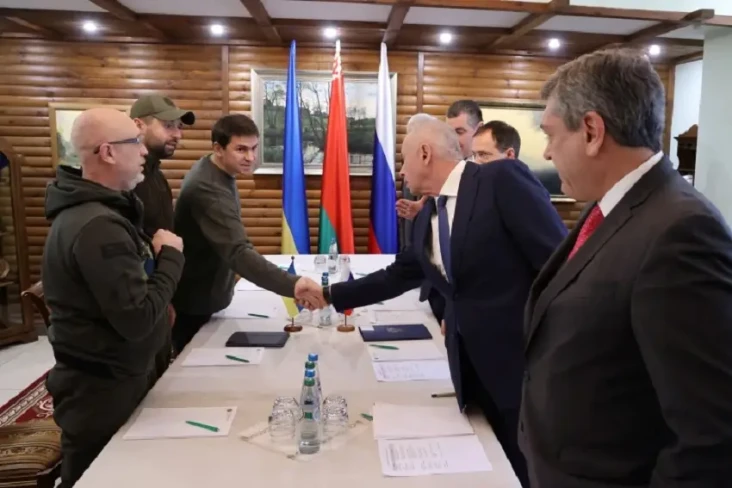 Zelensky: Pembicaraan...
