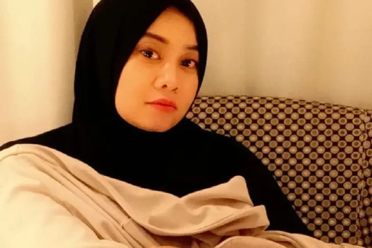 Mantap Cerai, Puput...