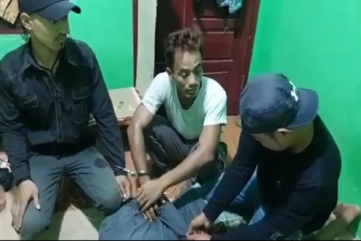 Tegang! Suara Letusan...