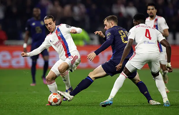 Hasil Lyon vs Porto:...