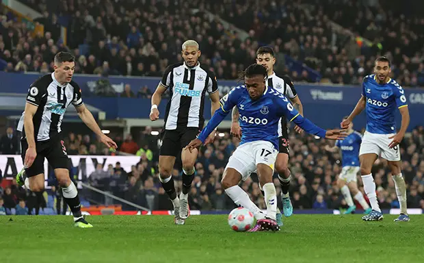 Hasil Everton vs Newcastle...