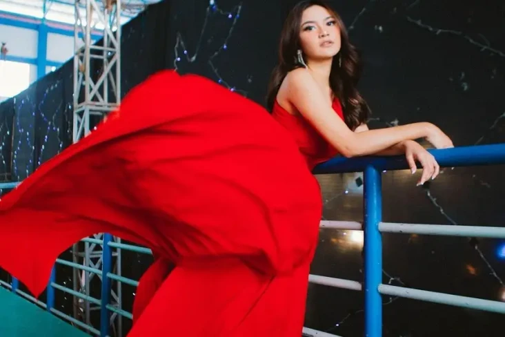 Jebolan Indonesian Idol,...