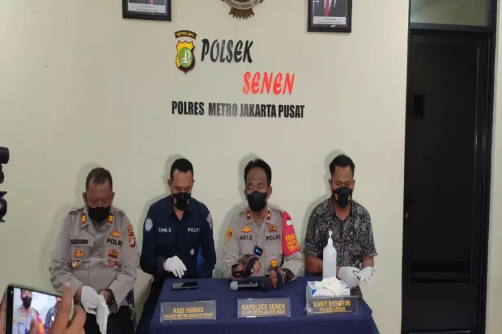 4 Pelaku Penipuan Modus...