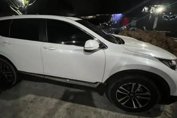 Bawa Kabur Mobil Pelanggan,...