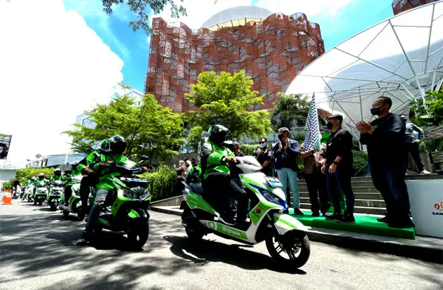 20 Mitra Gojek Gunakan...