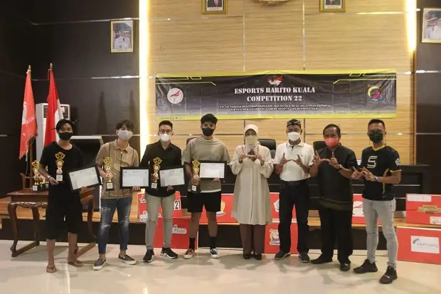Menyemarakan Hari Jadi...