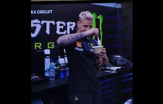 Aksi Iseng Fabio Quartararo...